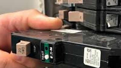 Team Electric - Tampa Electrician, Circuit Breaker Replacement | Team